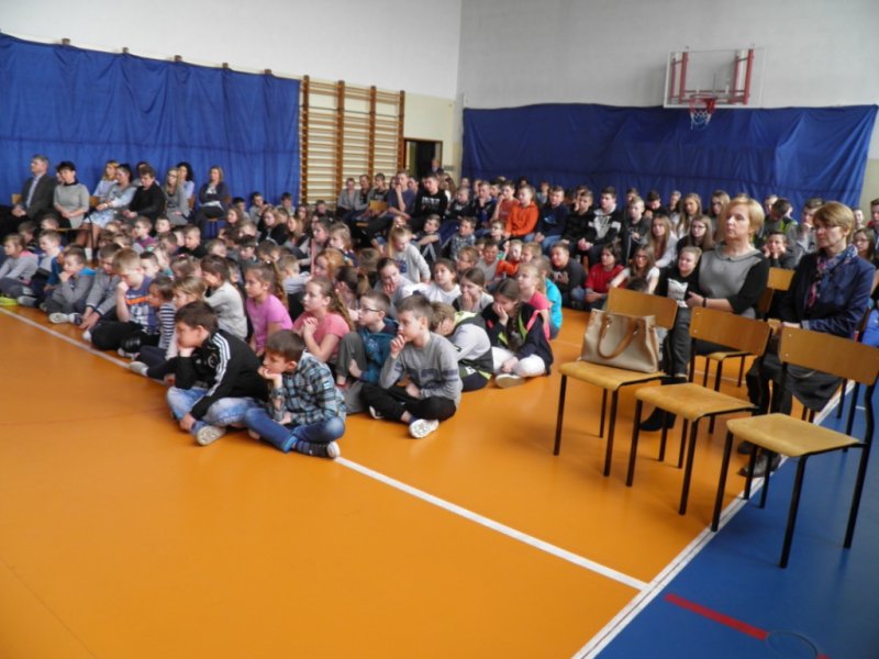 Popatrz na krzyż - misterium wielkanocne